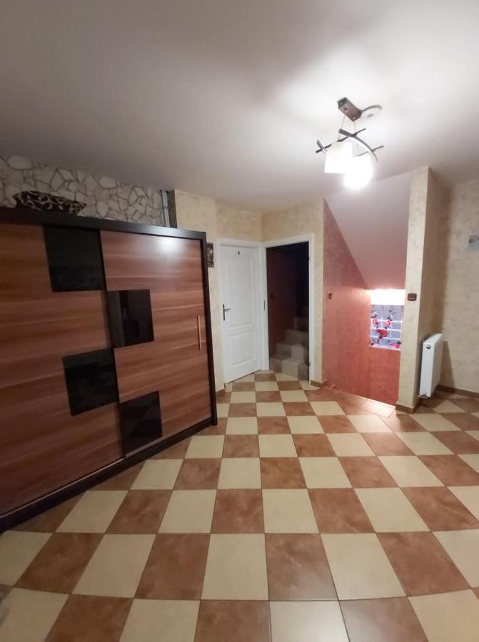 Apartamento Dom Pod Winogronem Szczawnica Exterior foto